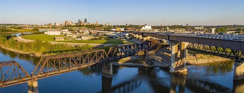 I-70 / Lewis & Clark Viaduct: Aesthetic Enhancements