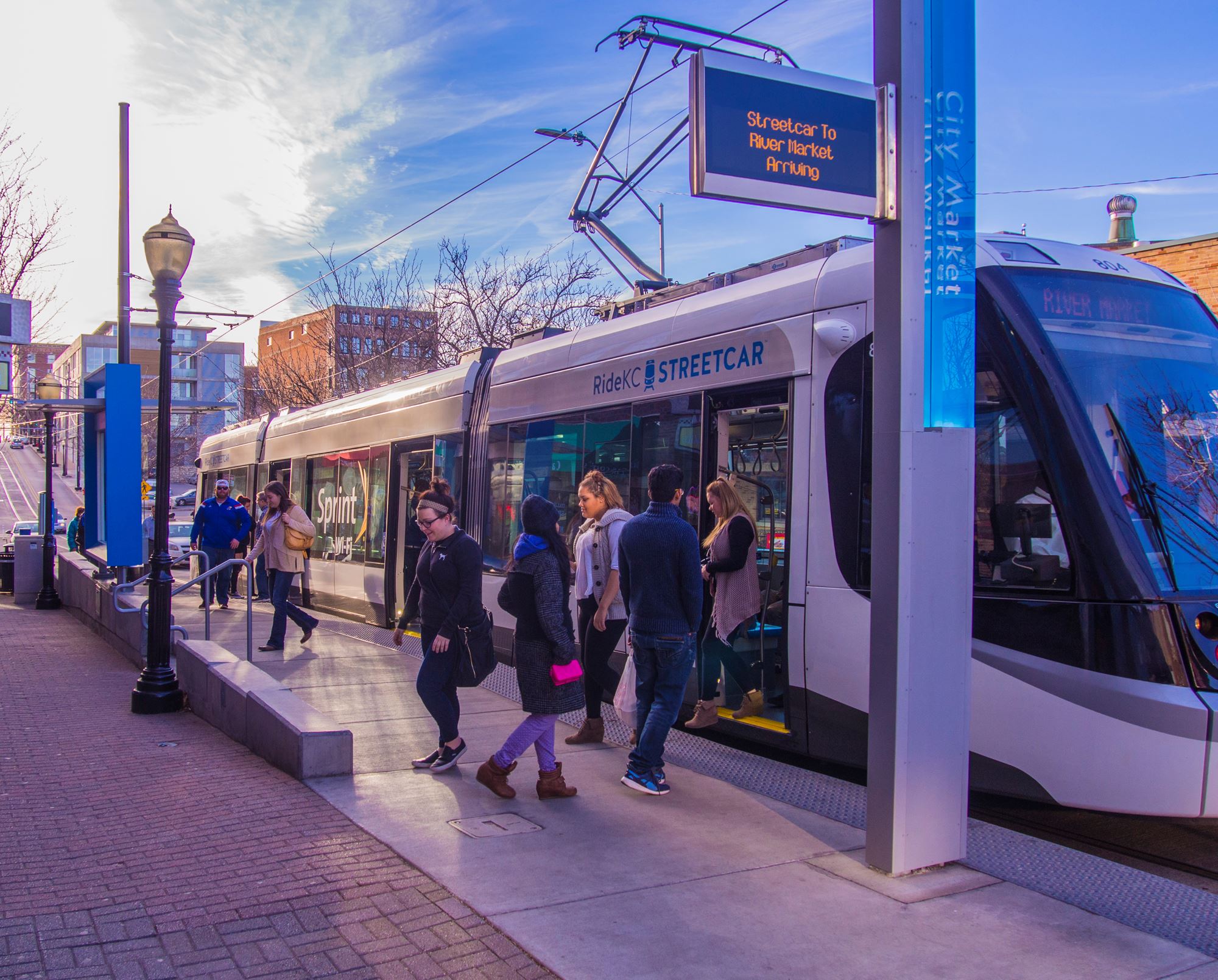 Downtown Streetcar Starterline: Station + Streetcape Design