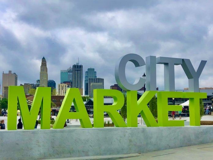 City-Market-sign-1-696x522.jpeg