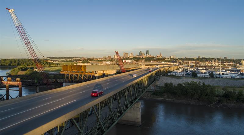 Lewis & Clark Viaduct, KC, KS 13.jpg