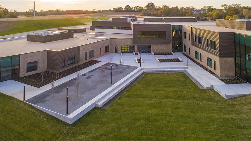 Park Hill Middle School, Park Hill, MO 09.jpg