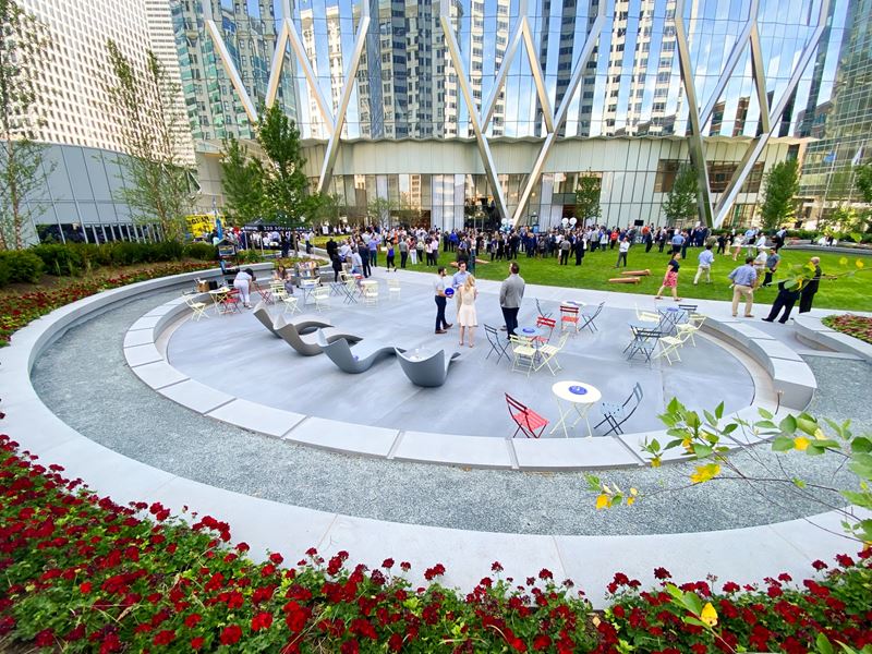 The Green at 320 Opens in Chicago