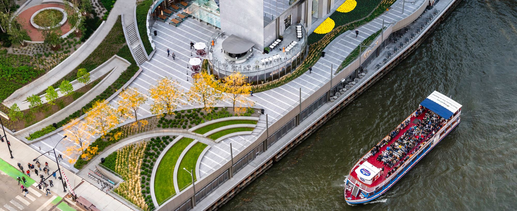 urban design plaza riverfront downtown chicago